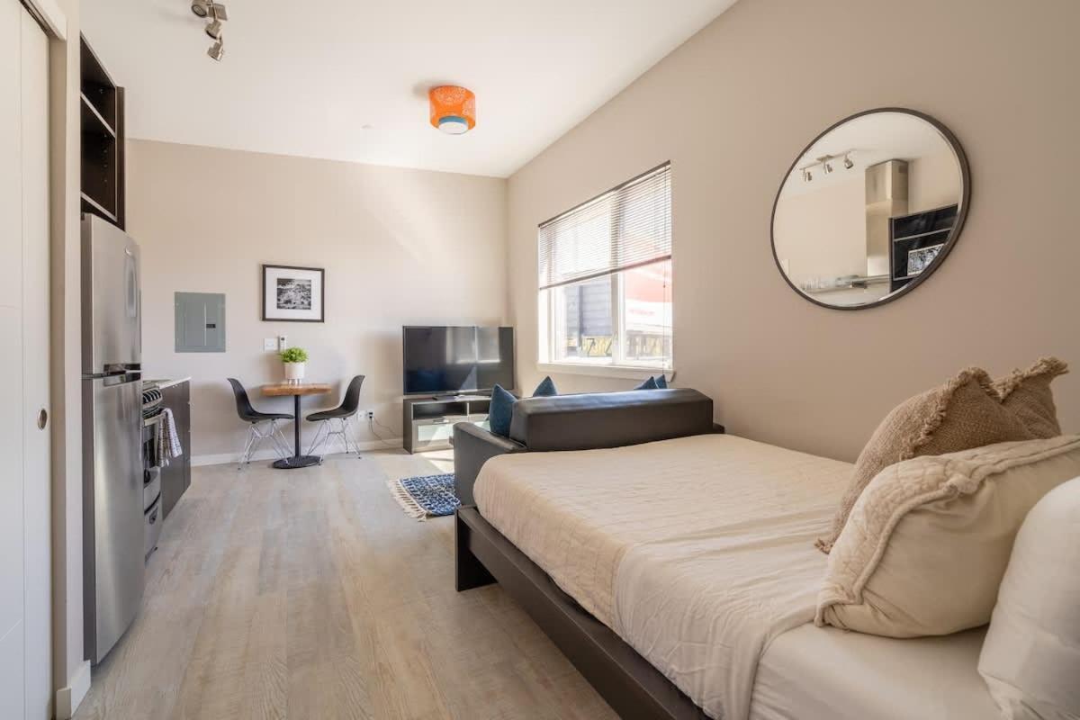 Sunny Studio Apartment - Food Carts, Coffee & Bars Portland Esterno foto
